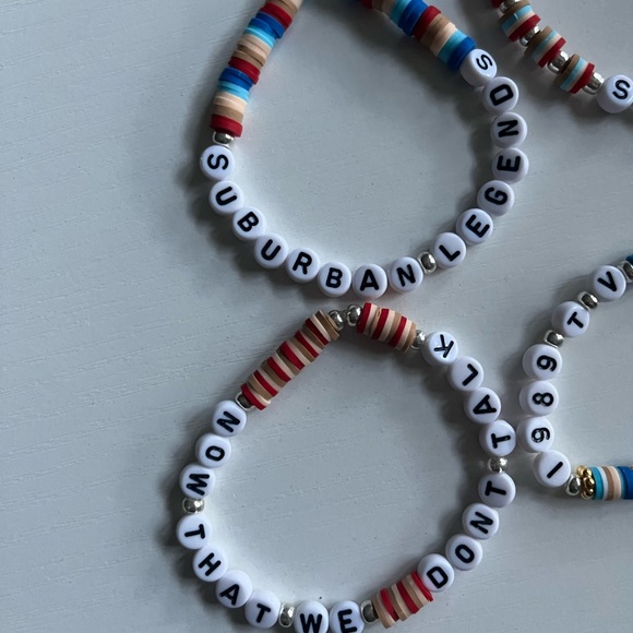 1989 T.V. Vault Track friendship bracelets - Picture 6 of 8